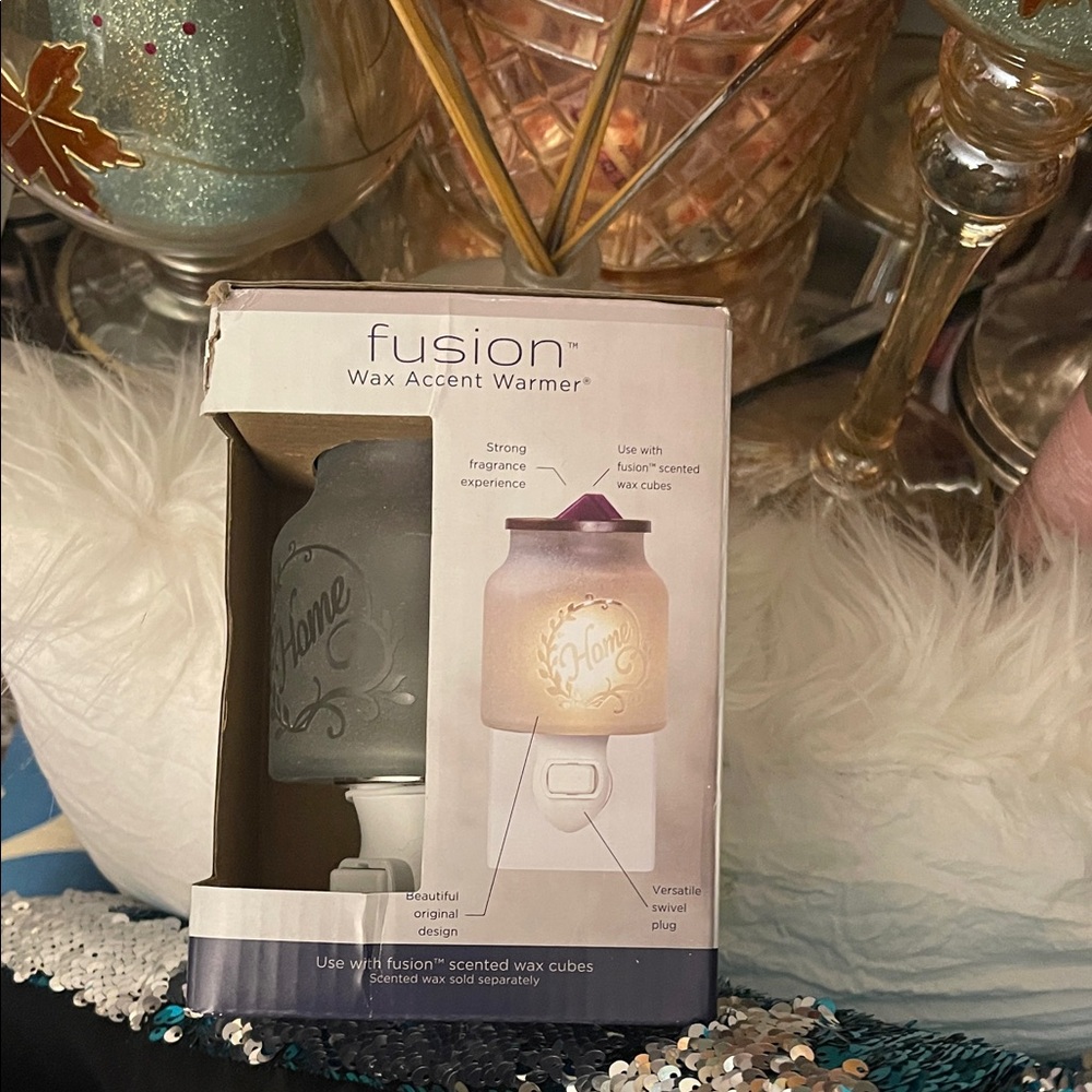 Gray Wax Accent Warmer